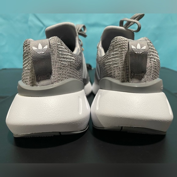 adidas swift run 2022 size 4 youth equivalent women size 6 *BRAND NEW* running - Picture 5 of 6